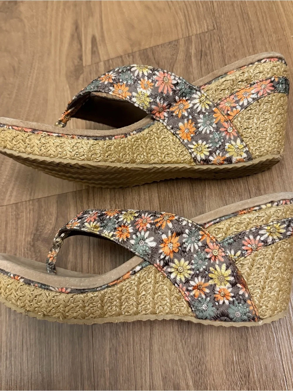 Volatile tan espadrille